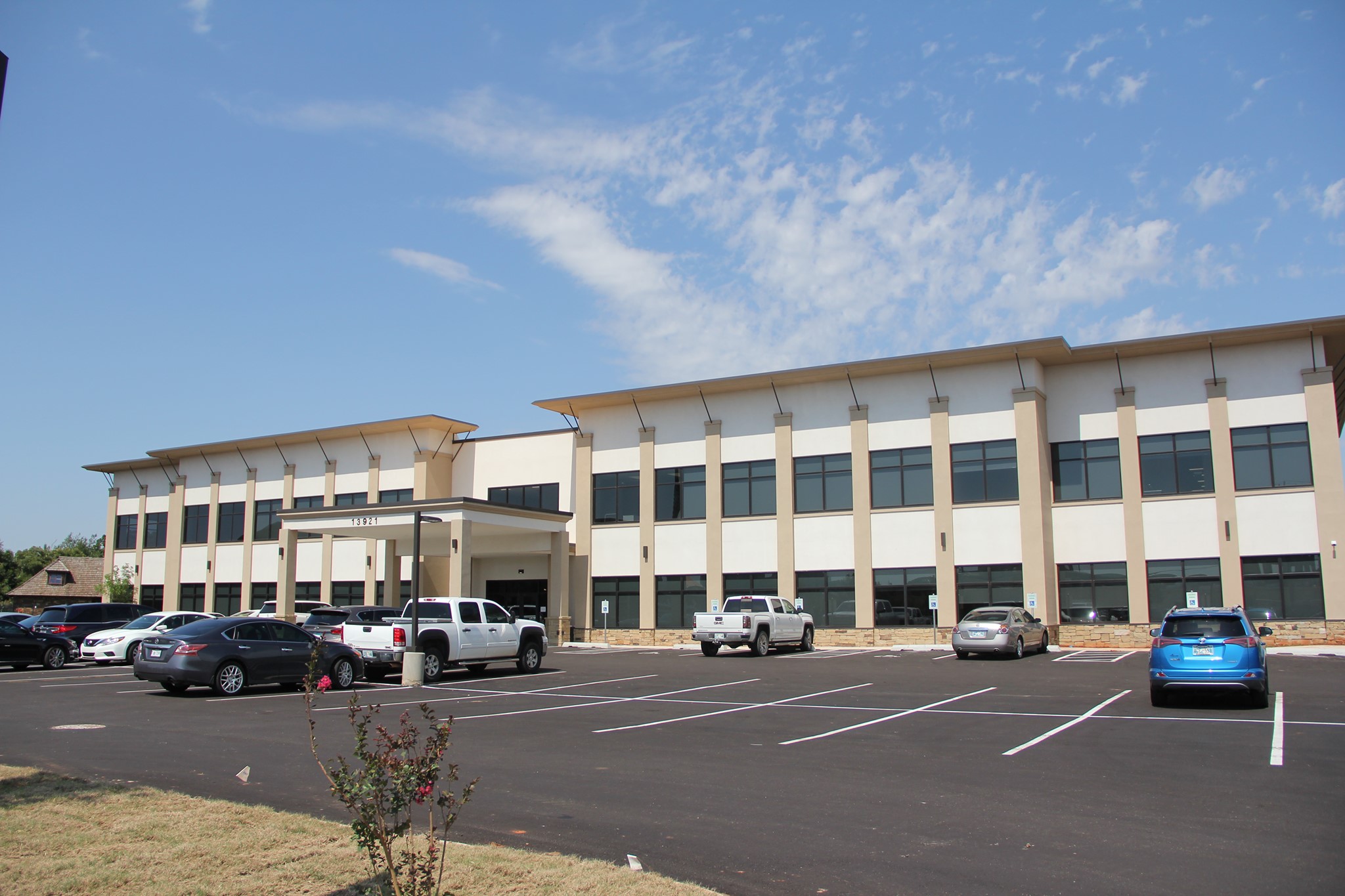 Outside view of Oklahoma Pain Center